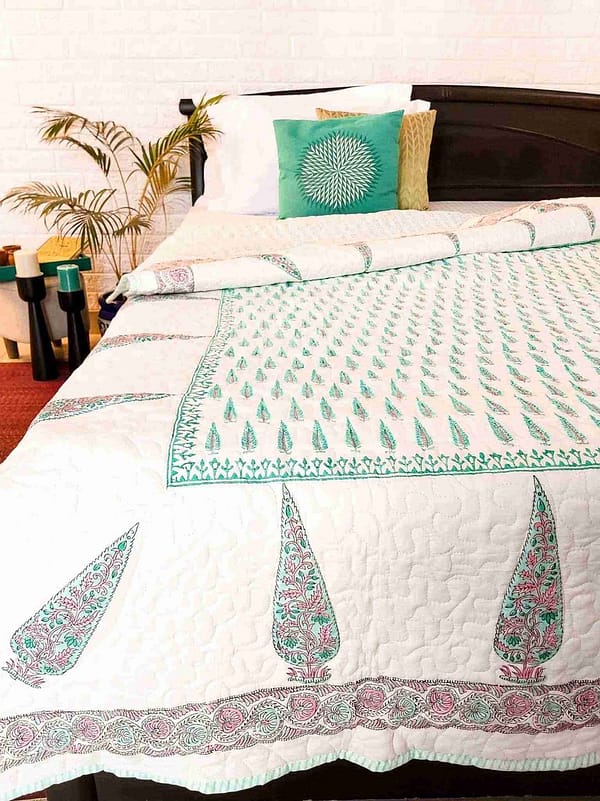 green quilt